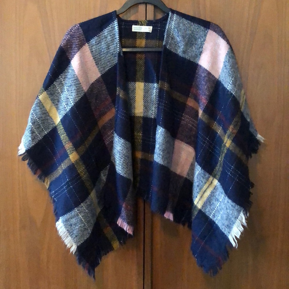Zara kids Beautiful boho poncho/wrap